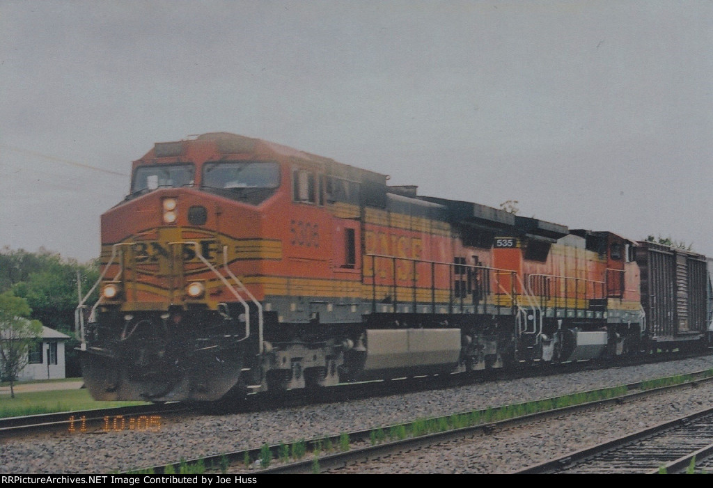 BNSF 5306 West